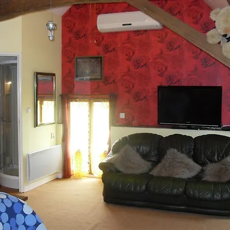 Bed & Breakfast Les Cheres Meres Saint-Mars-d'Outille