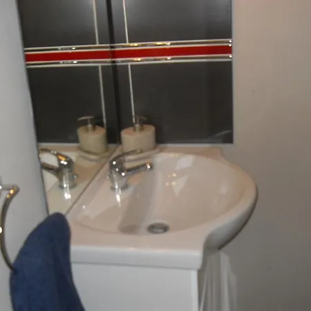 Les Cheres Meres Bed & Breakfast Saint-Mars-d'Outille