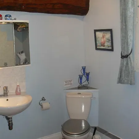 Les Cheres Meres Bed & Breakfast *